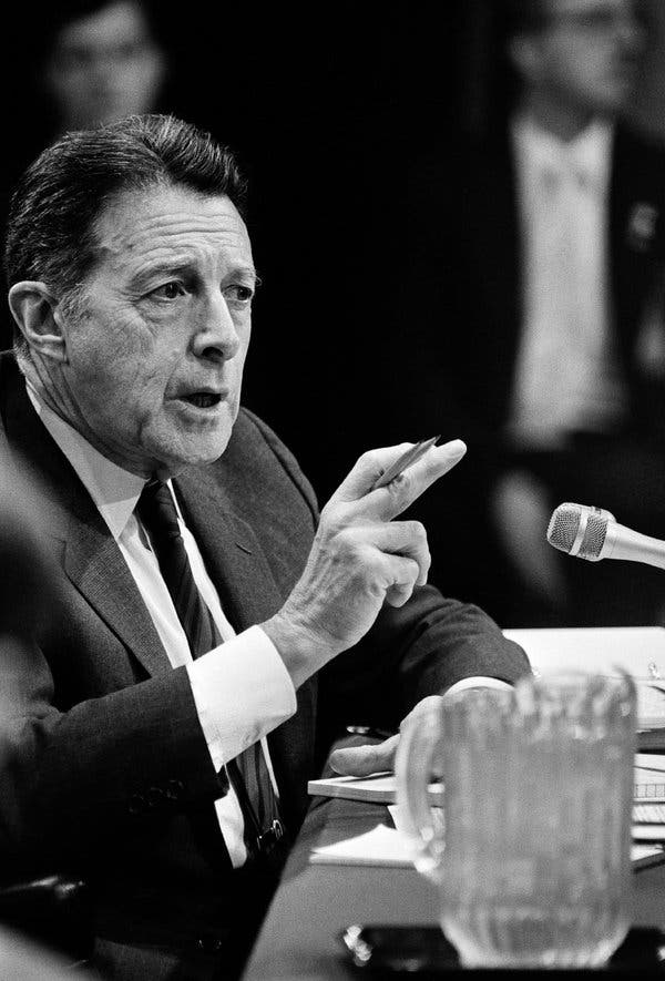 Defense Secretary Caspar W. Weinberger testifying at Iran-contra hearings in 1987.