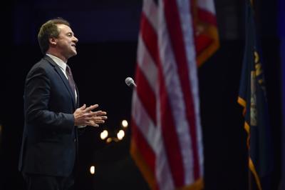 Gov. Steve Bullock speaks at the annual Mansfield Metcalf Dinner