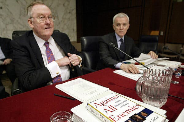 In 2004, Mr. Thompson, left, served on the the 9/11 Commission. Other members included former Senator Bob Kerrey, right. 